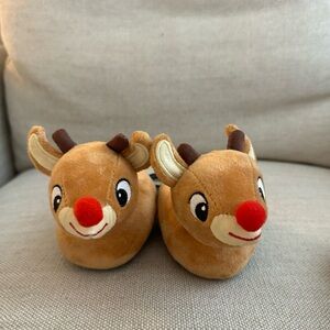 NWT Rudolph Slippers. Size 3!